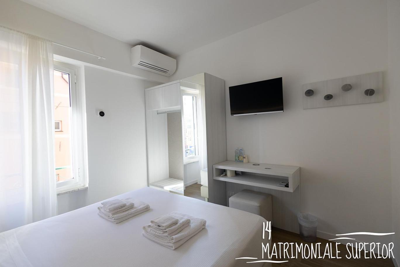 Albergo Augusta B&B 카모글리 외부 사진