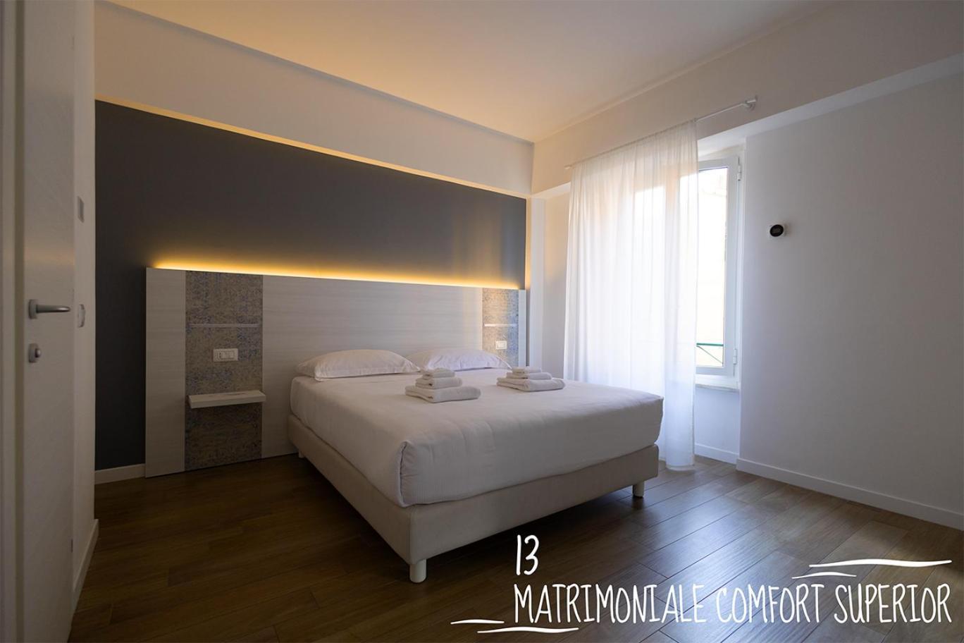 Albergo Augusta B&B 카모글리 외부 사진