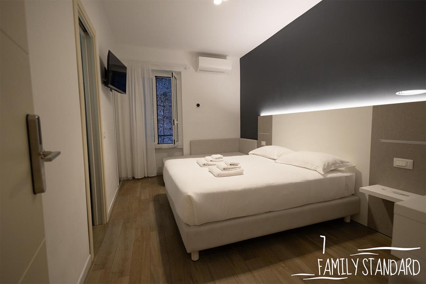 Albergo Augusta B&B 카모글리 외부 사진